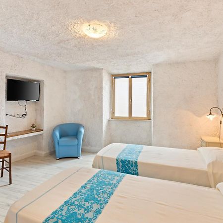 Casa Rocca Appartement Bosa Buitenkant foto